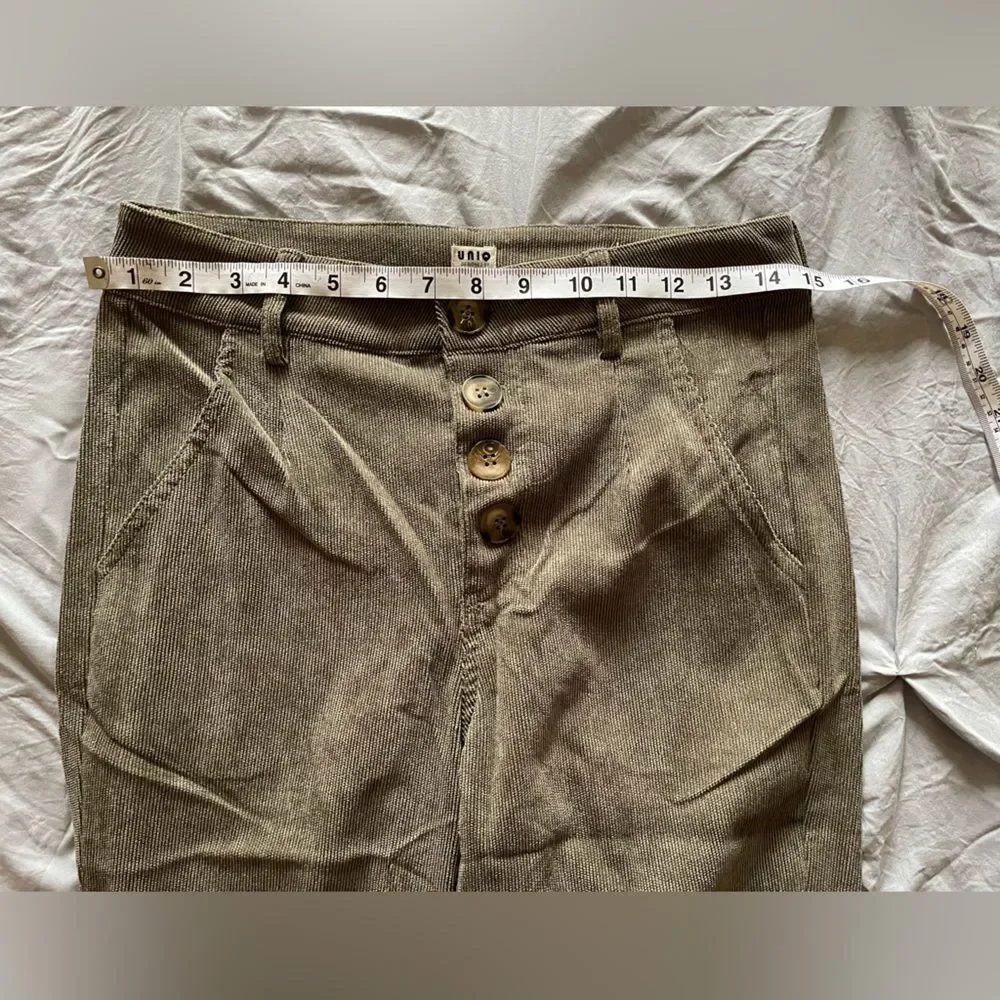4 Button Olive Khaki Green Corduroy Cropped Ankle Pants Medium - Picture 2 of 9